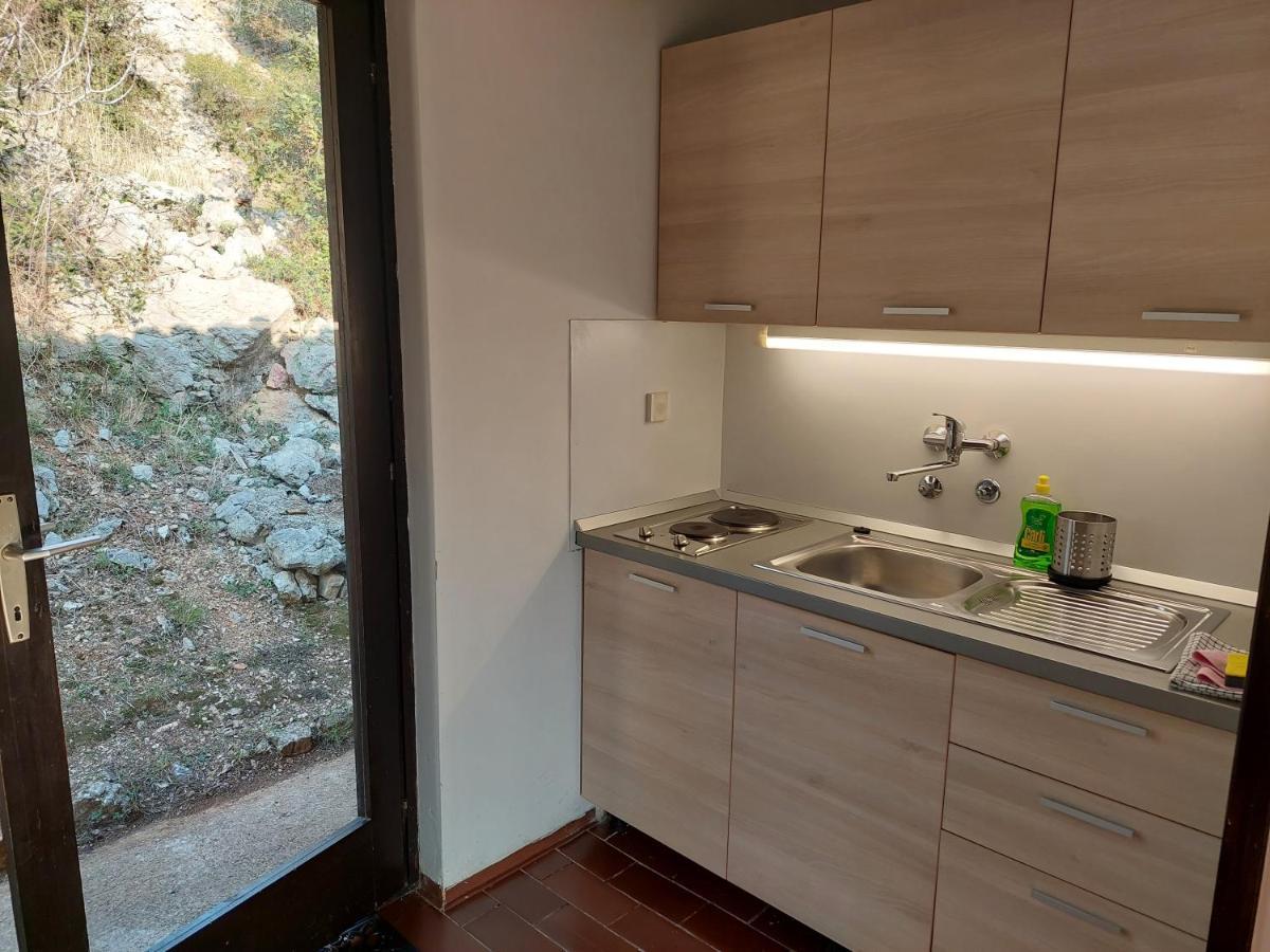 Gavza Sunset Apartment Cres Exterior foto